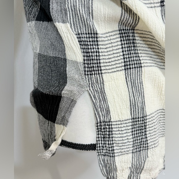 Topshop Boyfriend Plaid Black Cream Crinkle Button Up Buffalo Plaid, Sz 2 - Picture 8 of 14